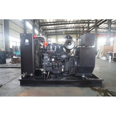 工廠直銷100KW柴油發電機，品牌有廣西玉柴、東方紅、斗山大宇、進口沃爾沃等柴油發電機組。廠價直銷歡迎選購：13773399855。