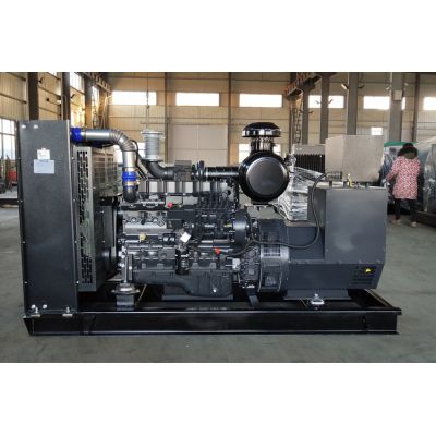 工廠直銷200KW柴油發(fā)電機，品牌有廣西玉柴、無錫動力、威曼、通柴等柴油發(fā)電機組。廠價直銷歡迎選購：13773399855。