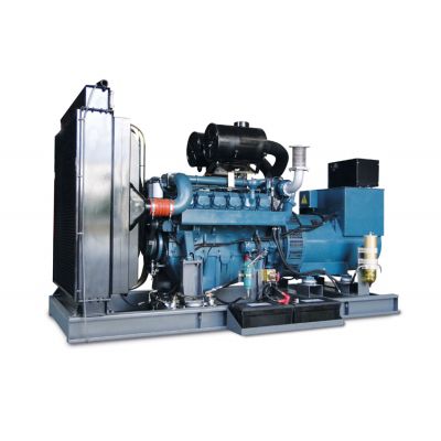 400kw科曼柴油發電機組-科曼8缸柴油機8KMV-505柴油發電機組,缸徑/行程：128/142mm,柴油發電機組水冷發動機功率445KW,柴油發電機組配套馬拉松斯坦福發電機。廠價直銷歡迎選購：13773399855。