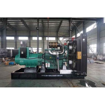 1200kw南通股份柴油發(fā)電機(jī)組-南通股份12缸柴油機(jī)NCG12V1810柴油發(fā)電機(jī)組,缸徑/行程：165/190mm,柴油發(fā)電機(jī)組水冷發(fā)動(dòng)機(jī)功率1331KW,柴油發(fā)電機(jī)組配套馬拉松斯坦福發(fā)電機(jī)。廠(chǎng)價(jià)直銷(xiāo)歡迎選購(gòu)：13773399855。