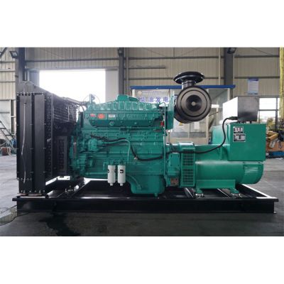 300kw重慶康明斯柴油發(fā)電機(jī)組-重慶康明斯6缸柴油機(jī)NTA855-G2A柴油發(fā)電機(jī)組,缸徑/行程：140/152mm,柴油發(fā)電機(jī)組水冷發(fā)動機(jī)功率343KW,柴油發(fā)電機(jī)組配套馬拉松斯坦福發(fā)電機(jī)。廠價直銷歡迎選購：13773399855。